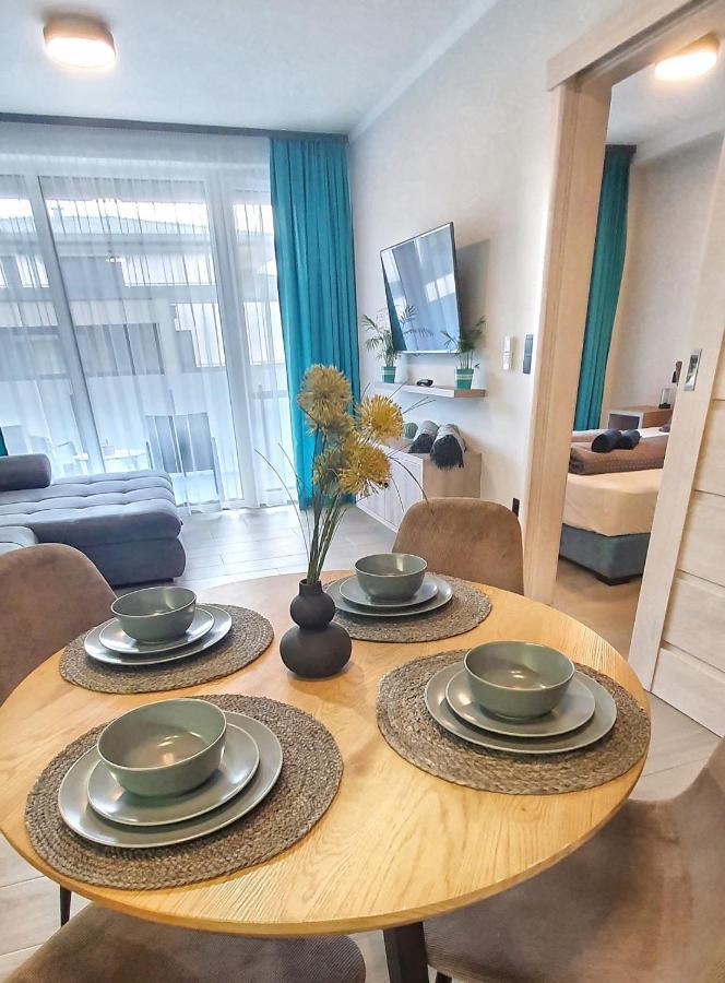 Marina Apartment By Dora Кестели Екстериор снимка
